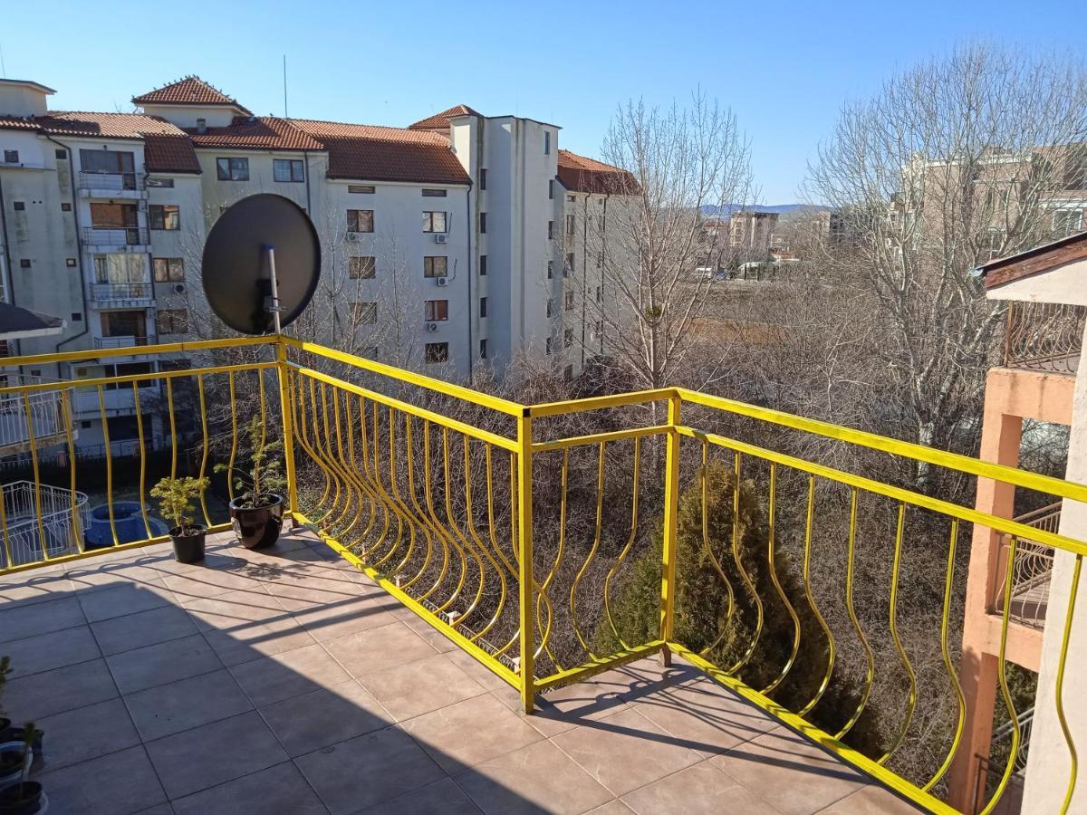 Апартаменти Casa Brava 2 Сонячний Берег Екстер'єр фото